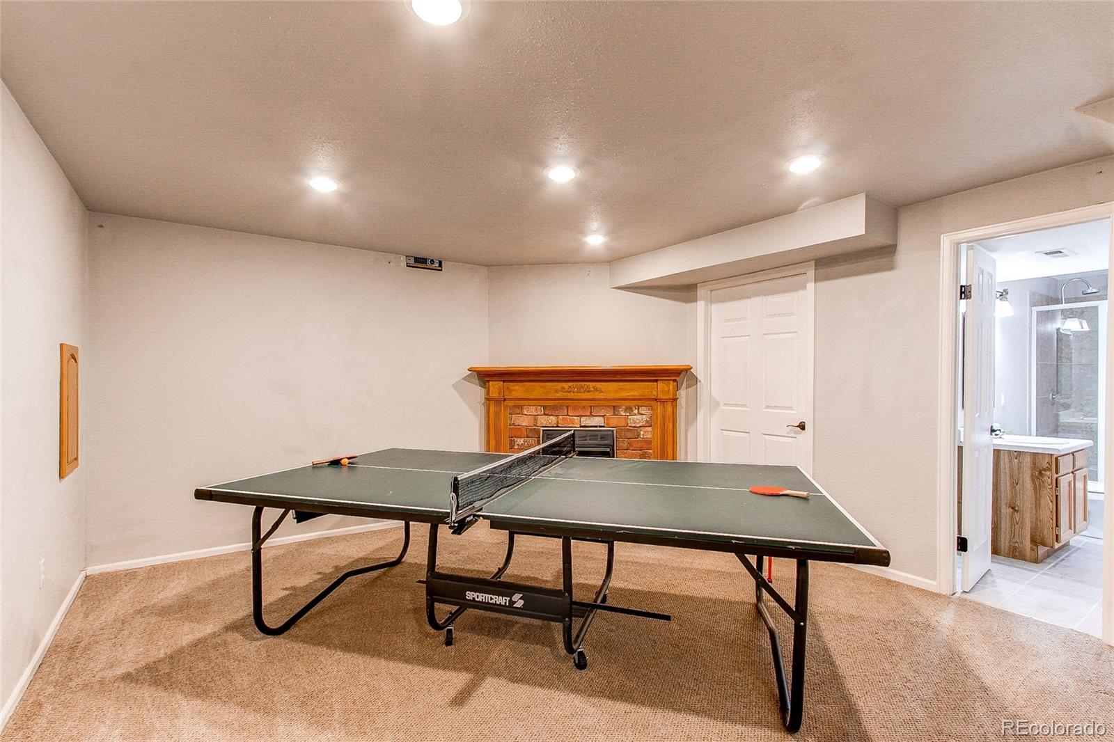 9776 Townsville Circle