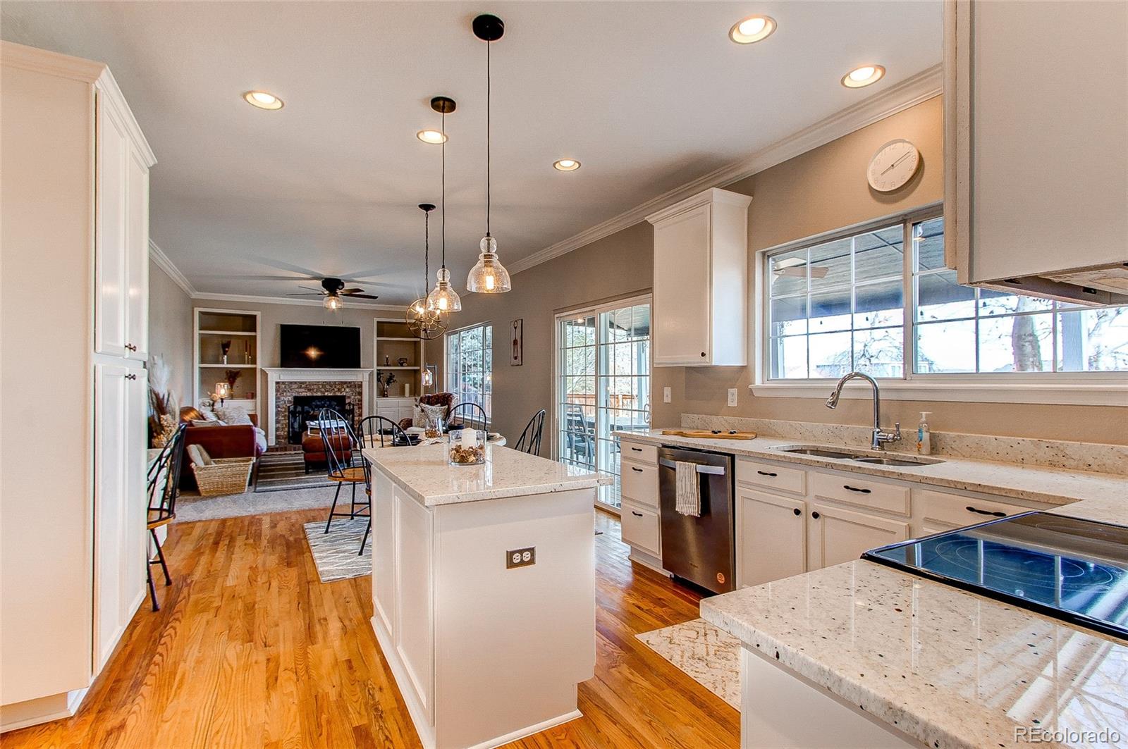 9776 Townsville Circle