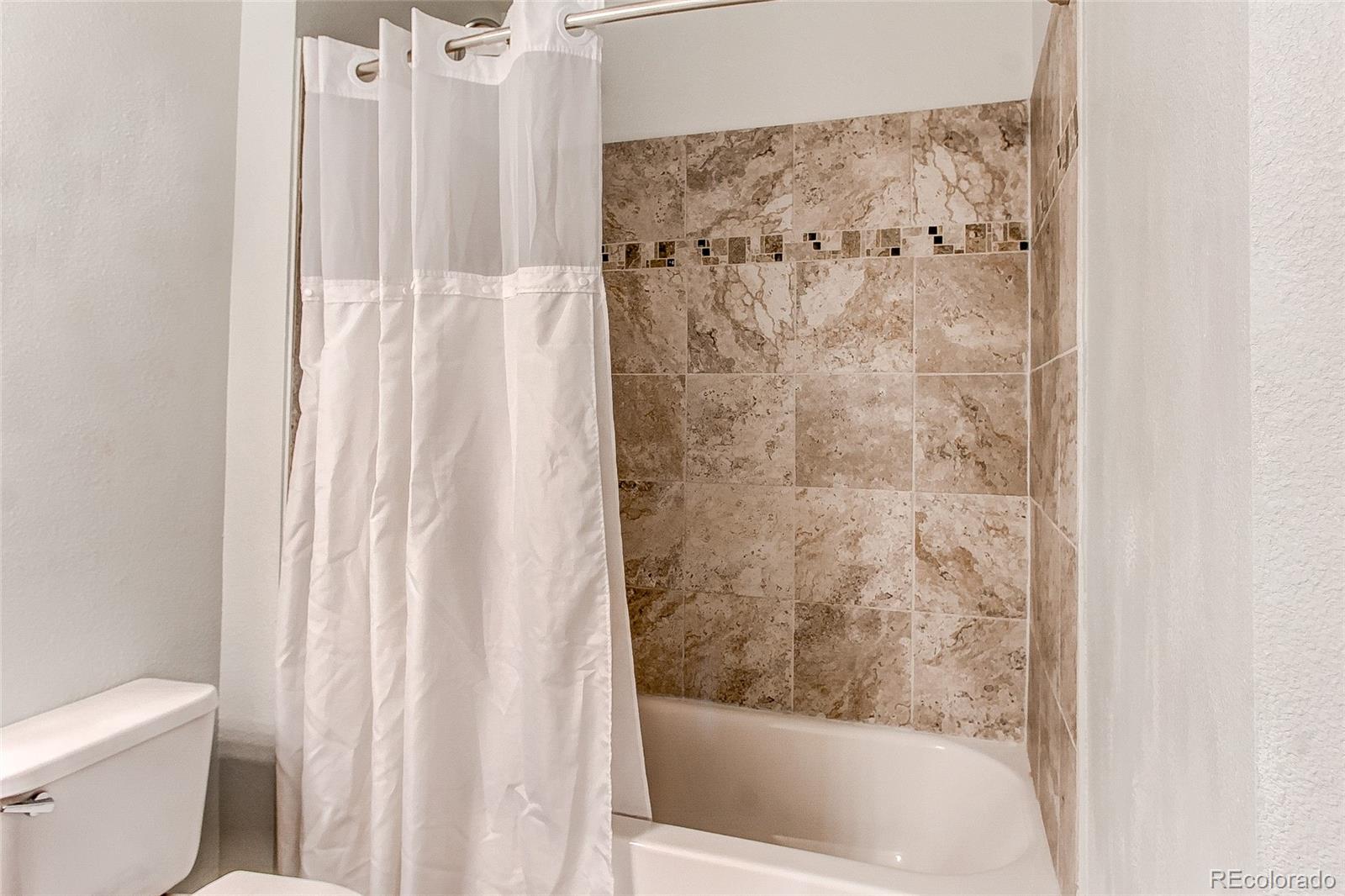 9776 Townsville Circle