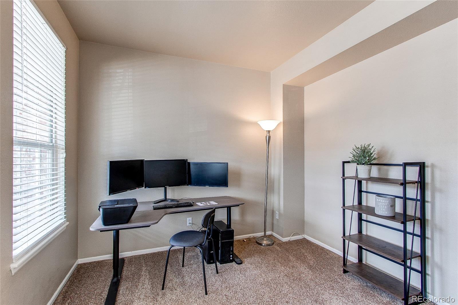 9776 Townsville Circle