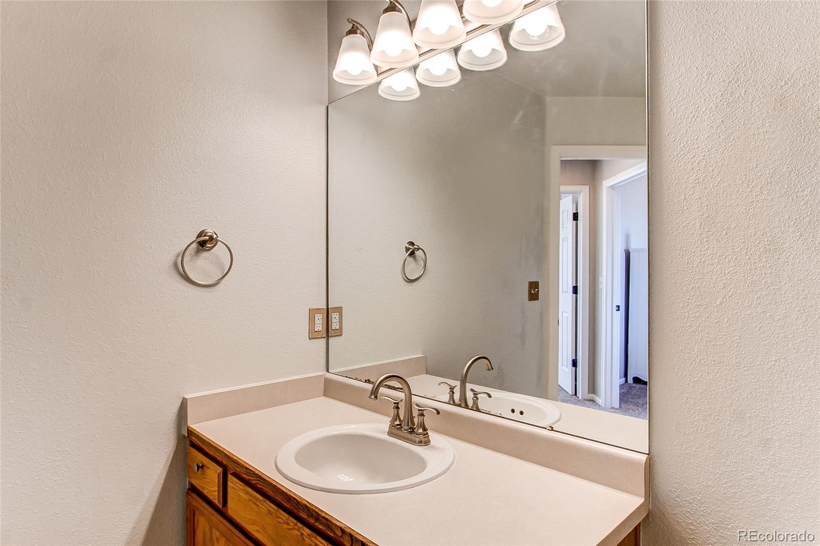 9776 Townsville Circle