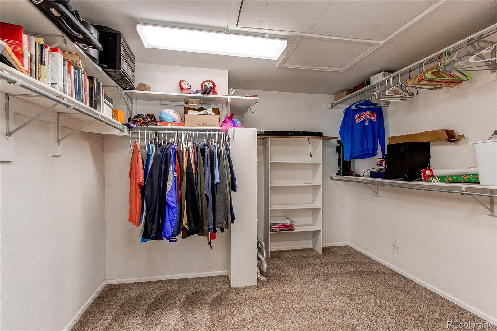 9776 Townsville Circle