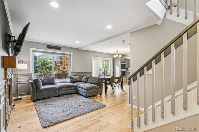 9800 Sydney Lane