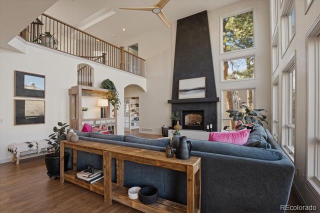 36 Lark Bunting Lane