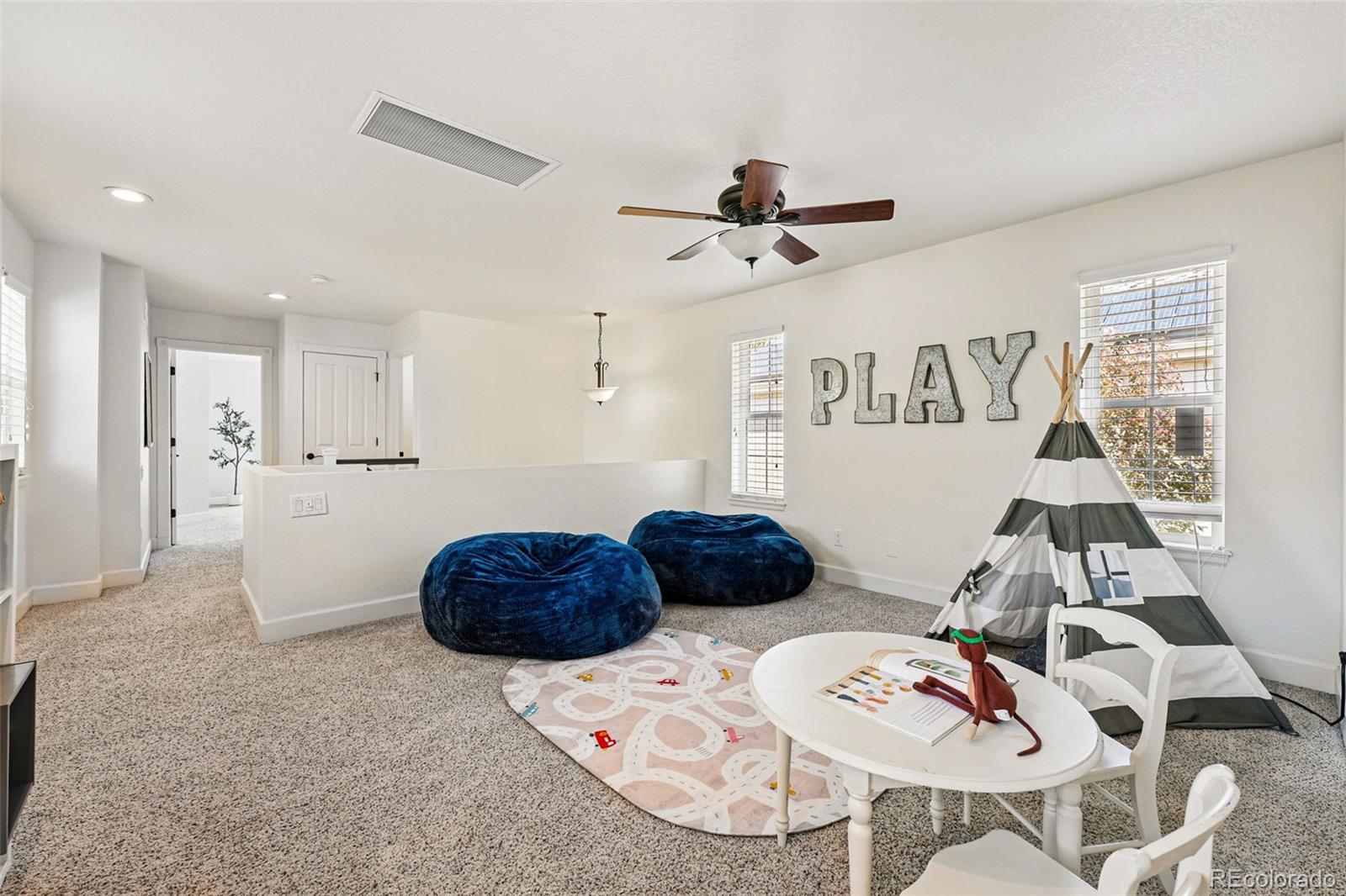 1063 Roslyn Court