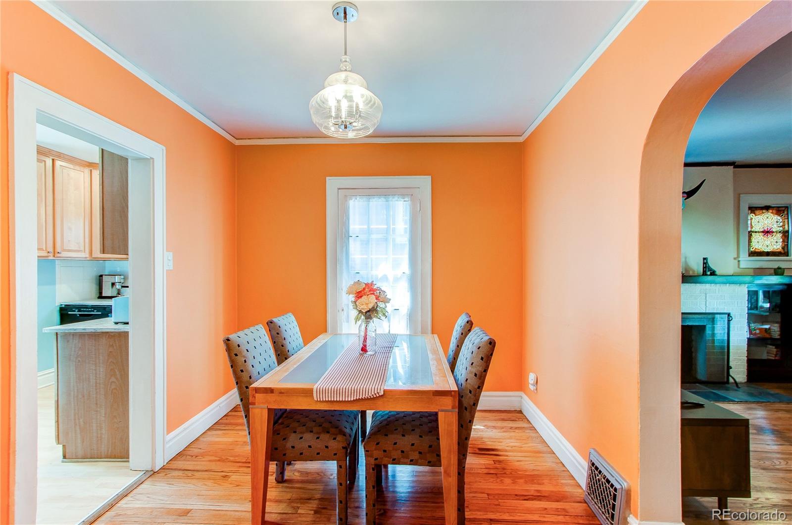 1844 S Lincoln Street