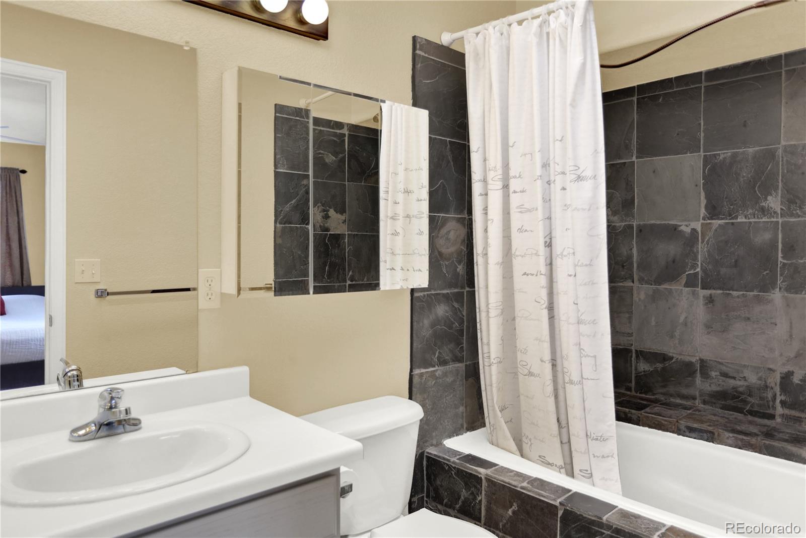 275 Settlement Lane Unit: C3