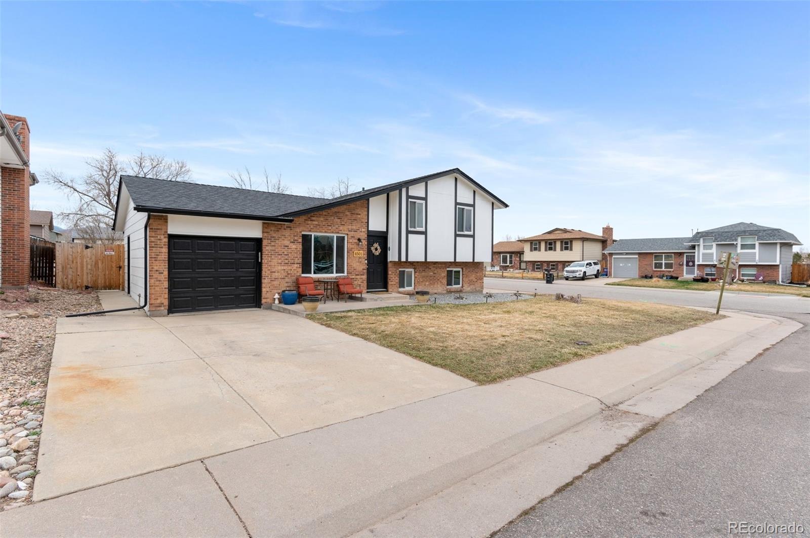 4501 S Holland Street