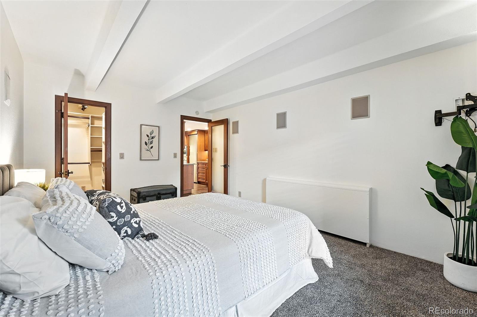 1265 Race Street Unit: 202