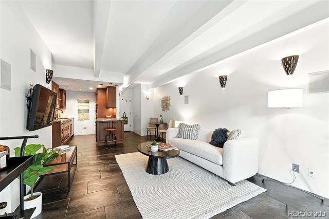 1265 Race Street Unit: 202