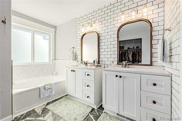 5106 Dvorak Circle