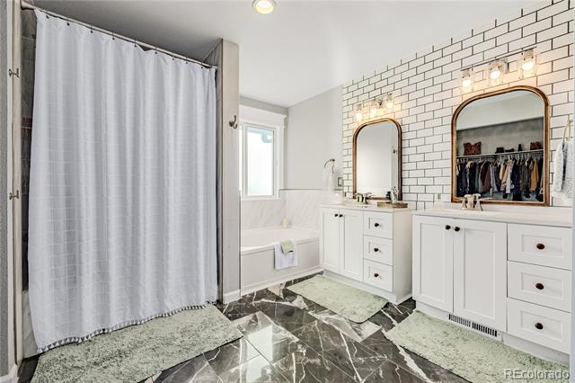 5106 Dvorak Circle