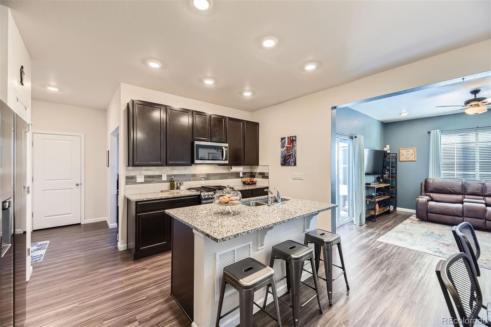 5332 Blue Lunar Lane