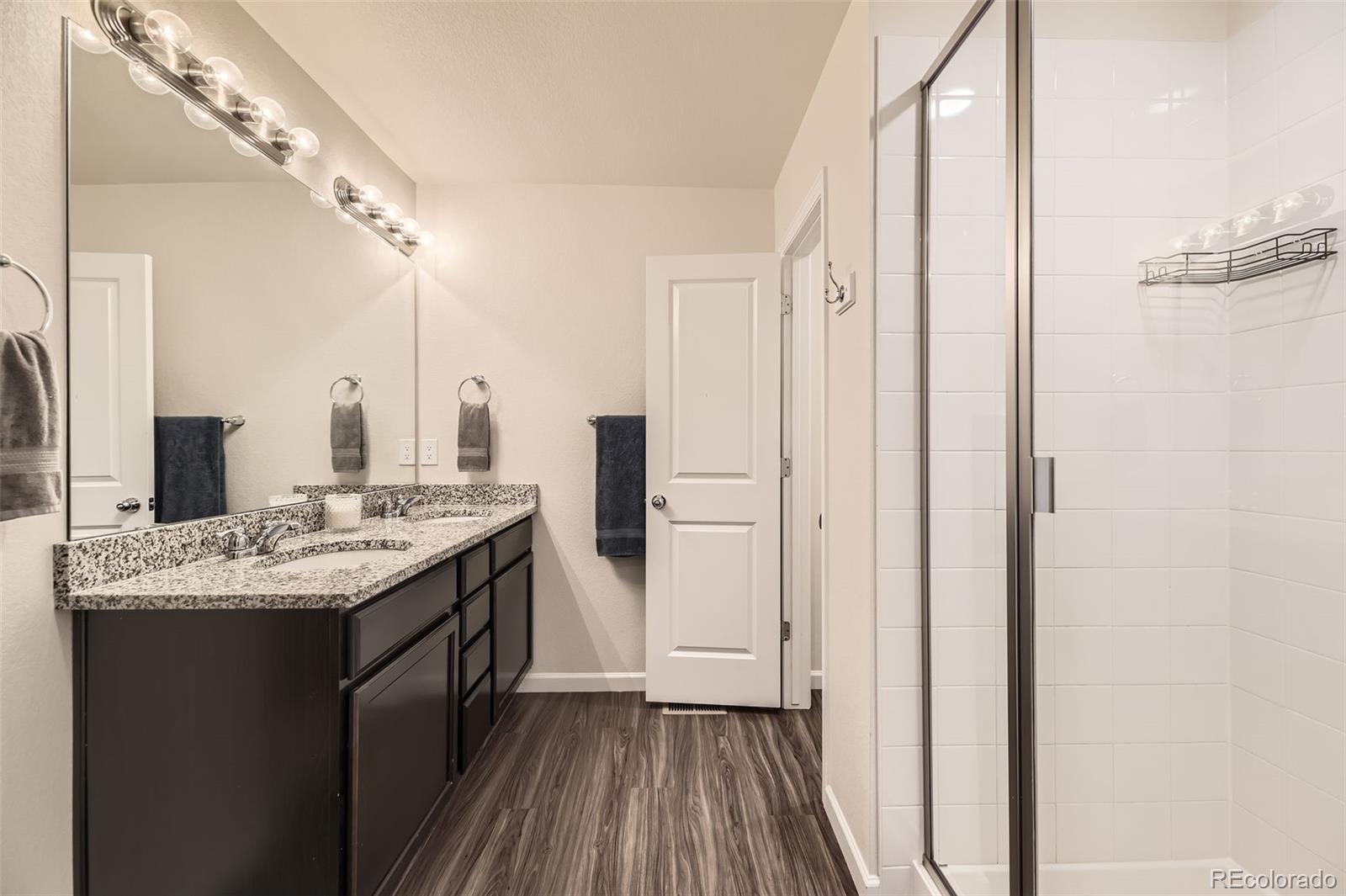 5332 Blue Lunar Lane