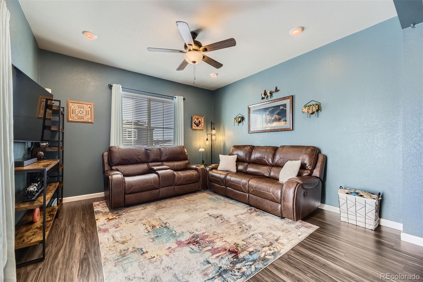 5332 Blue Lunar Lane