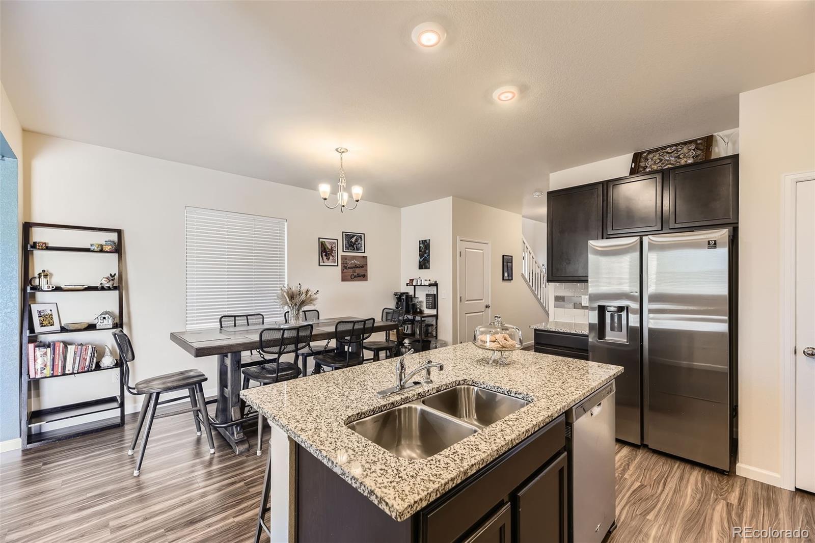 5332 Blue Lunar Lane