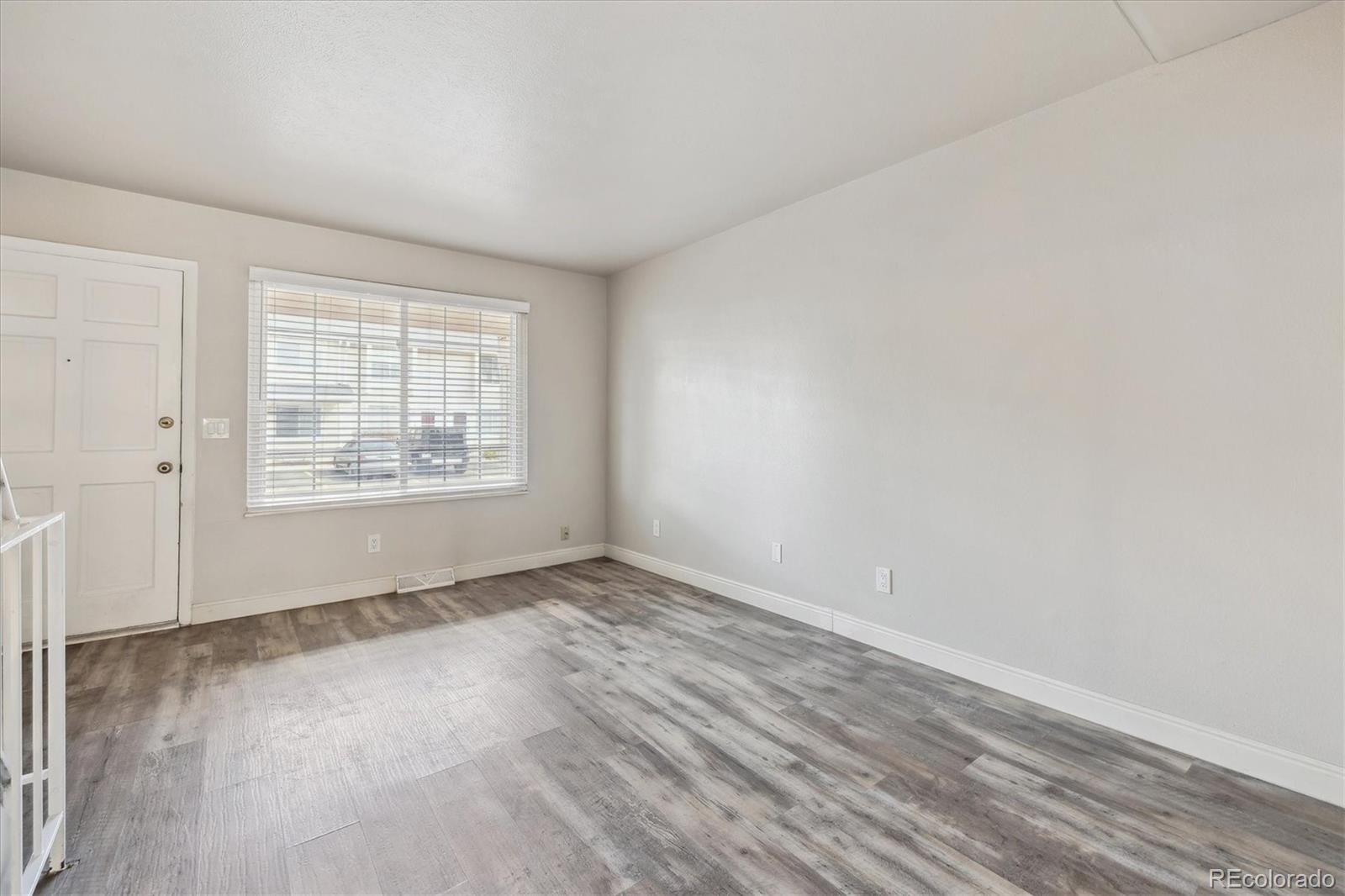 8915 Field Street Unit: 118