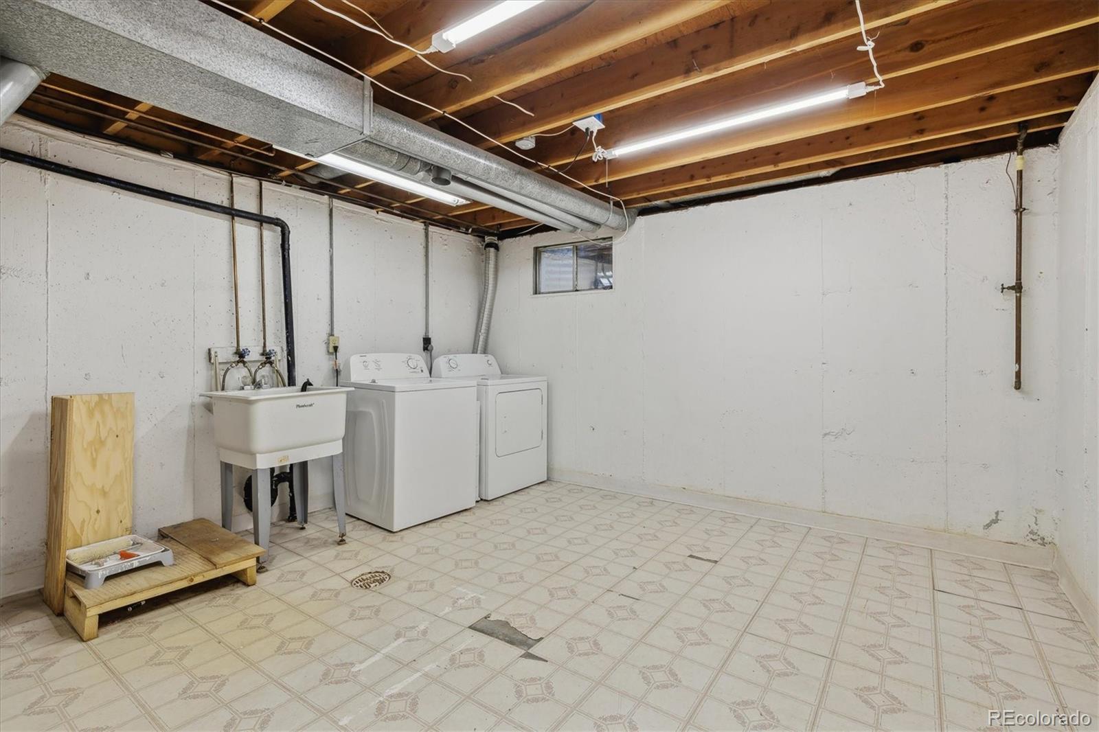 8915 Field Street Unit: 118