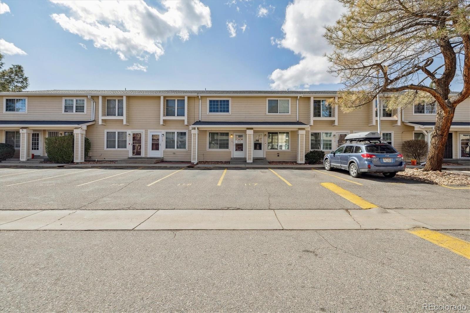 8915 Field Street Unit: 118
