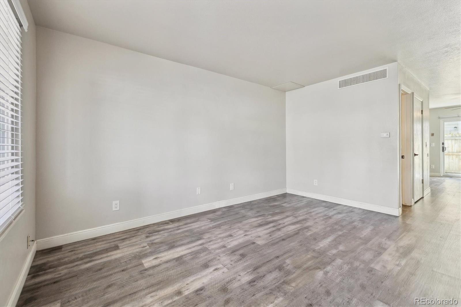 8915 Field Street Unit: 118