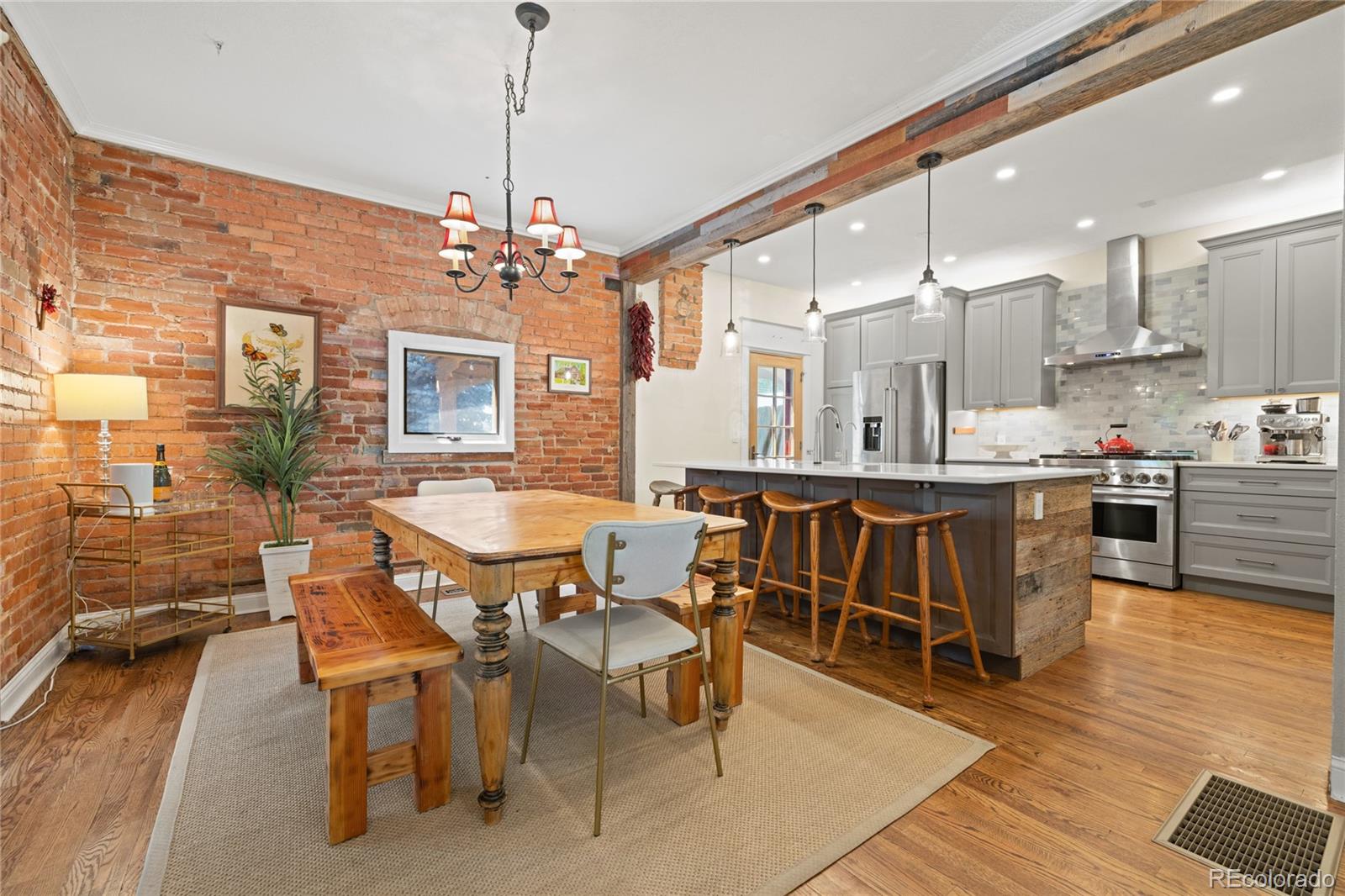 4633 Bryant Street