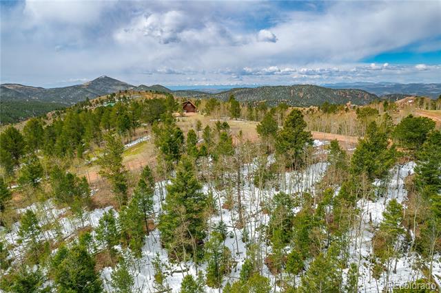 224 Deadwood Road