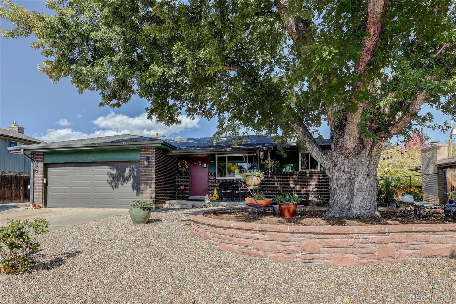 9737 W Arizona Avenue