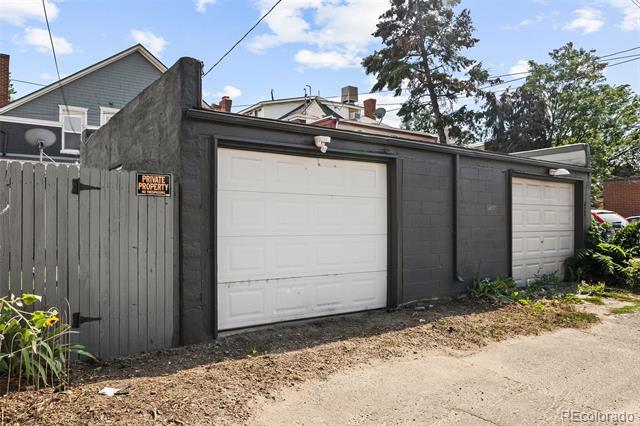 35 W Byers Place