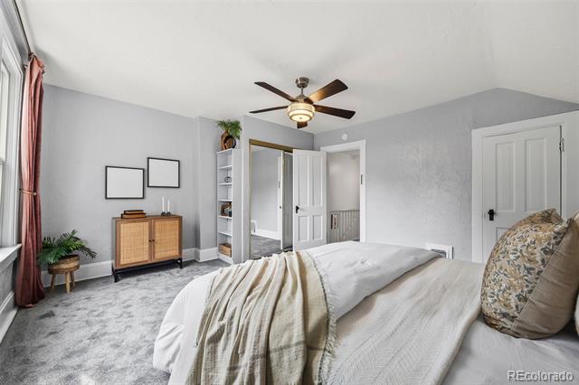 35 W Byers Place