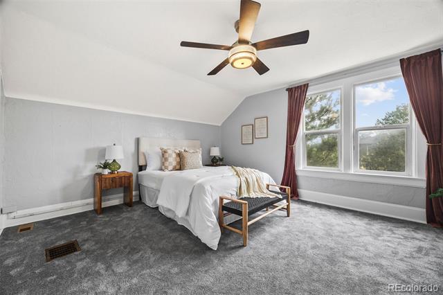 35 W Byers Place