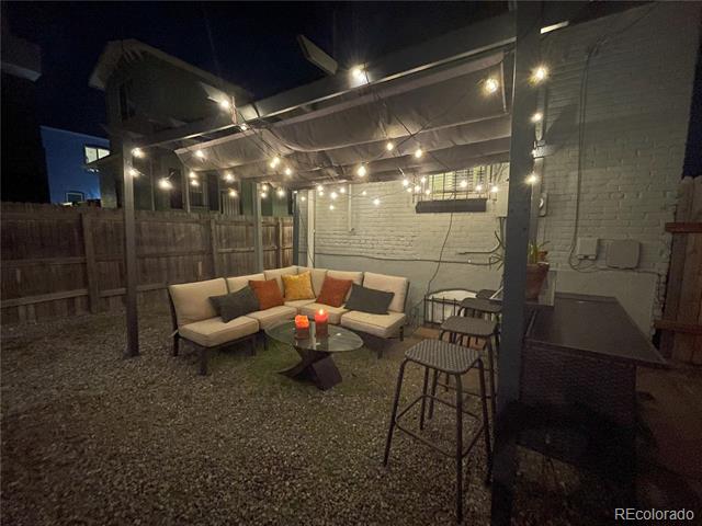 923 W 12th Avenue
