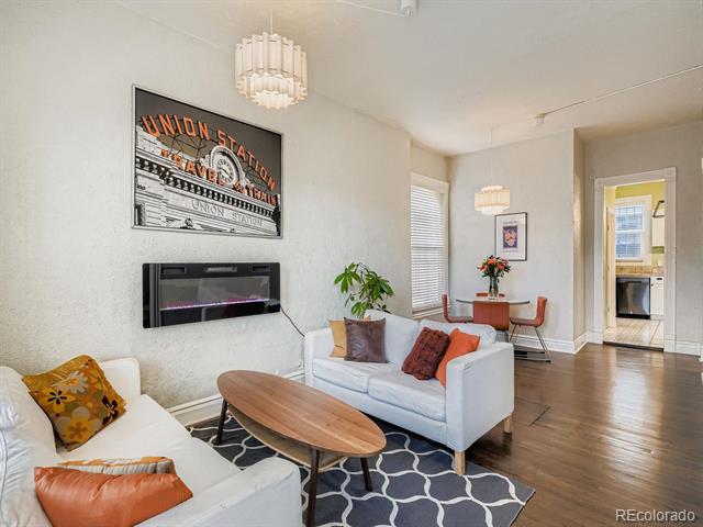 923 W 12th Avenue