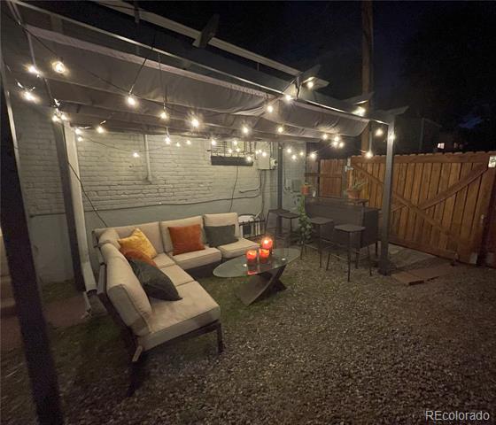 923 W 12th Avenue