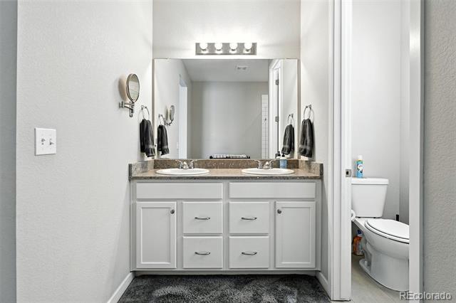 8332 Rivulet Point