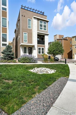 8332 Rivulet Point