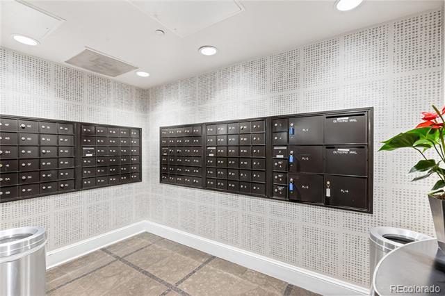 300 W 11th Avenue Unit: 6D