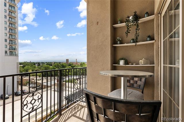 300 W 11th Avenue Unit: 6D
