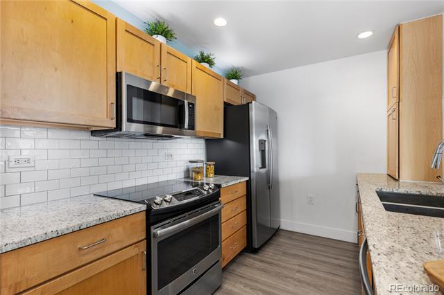 300 W 11th Avenue Unit: 6D