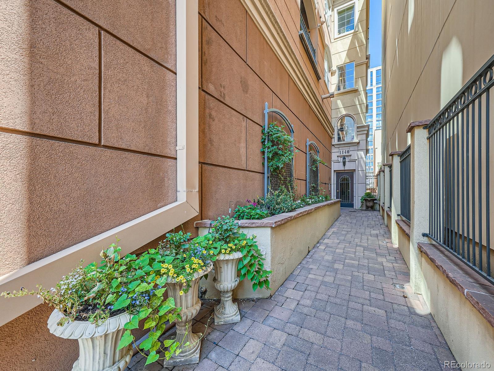 1140 Cherokee Street Unit: 404