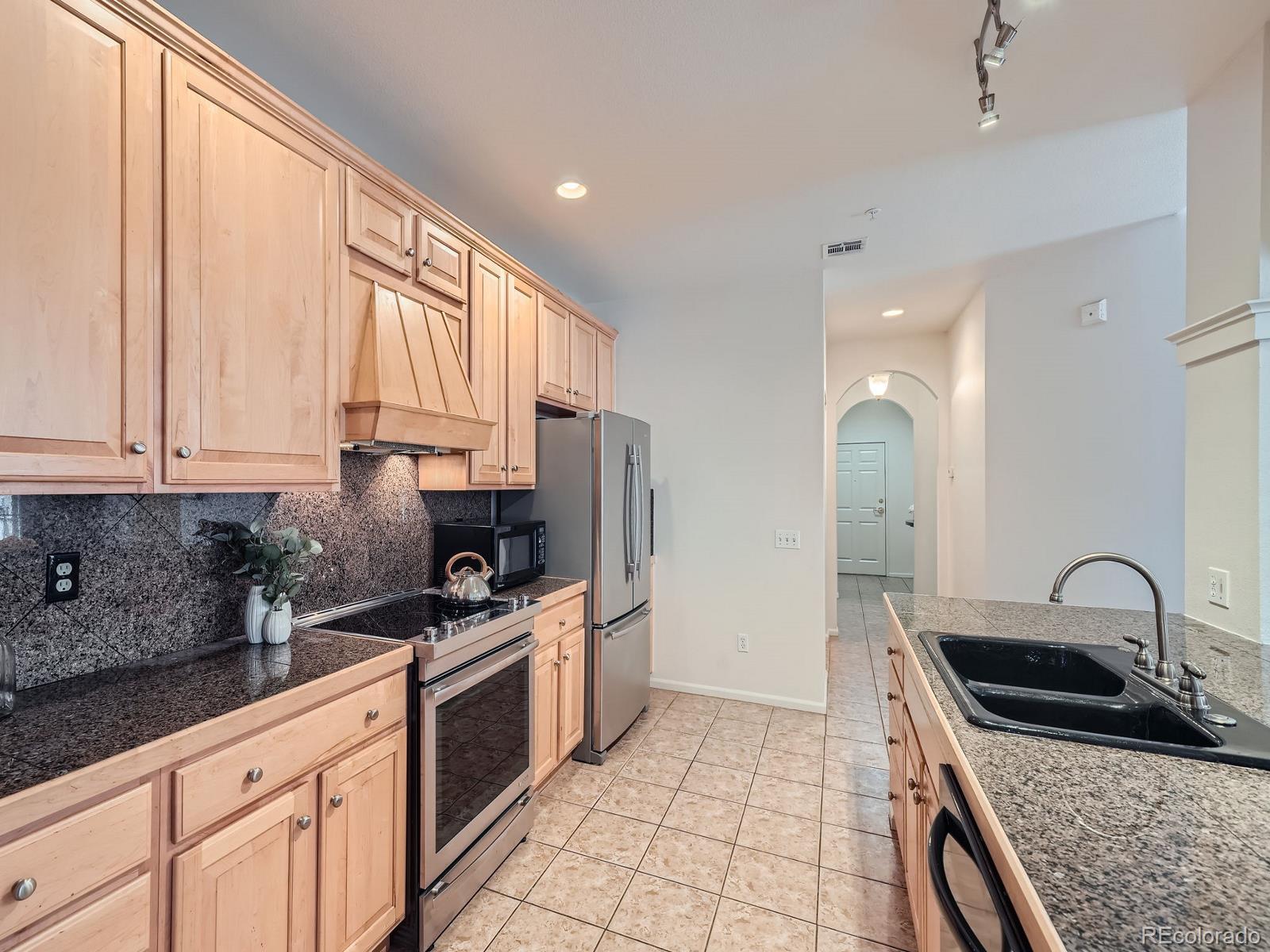 1140 Cherokee Street Unit: 404