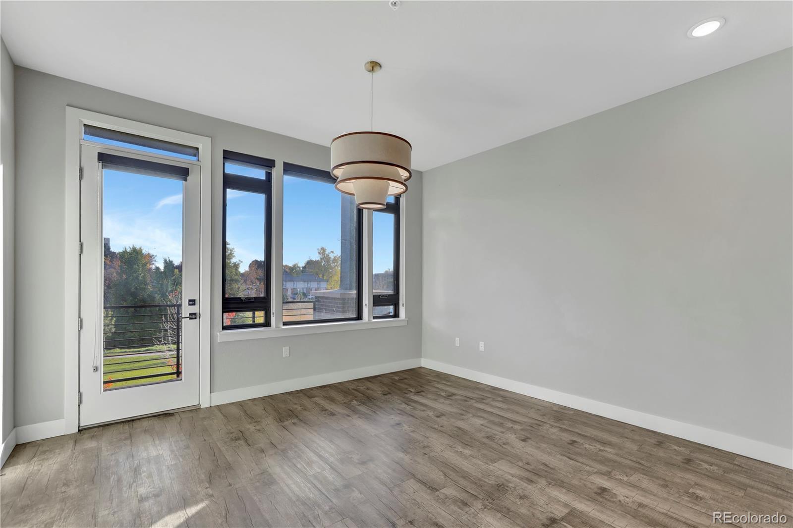 6618 E Lowry Boulevard Unit: 210