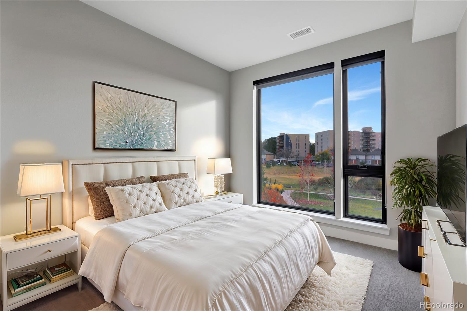 6618 E Lowry Boulevard Unit: 210