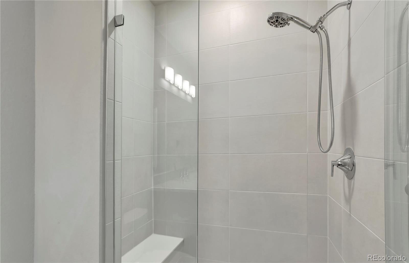 6618 E Lowry Boulevard Unit: 210