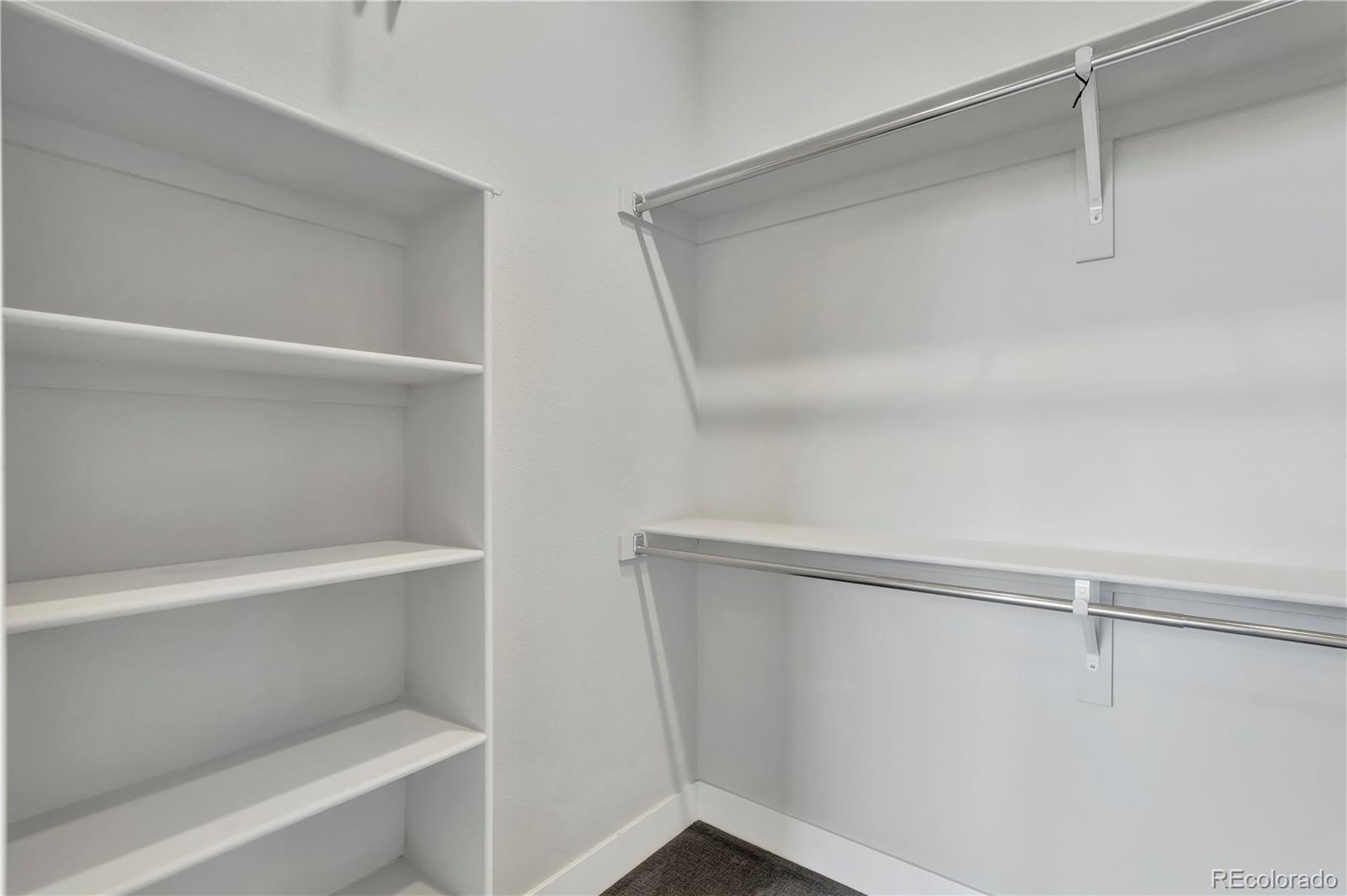 6618 E Lowry Boulevard Unit: 210