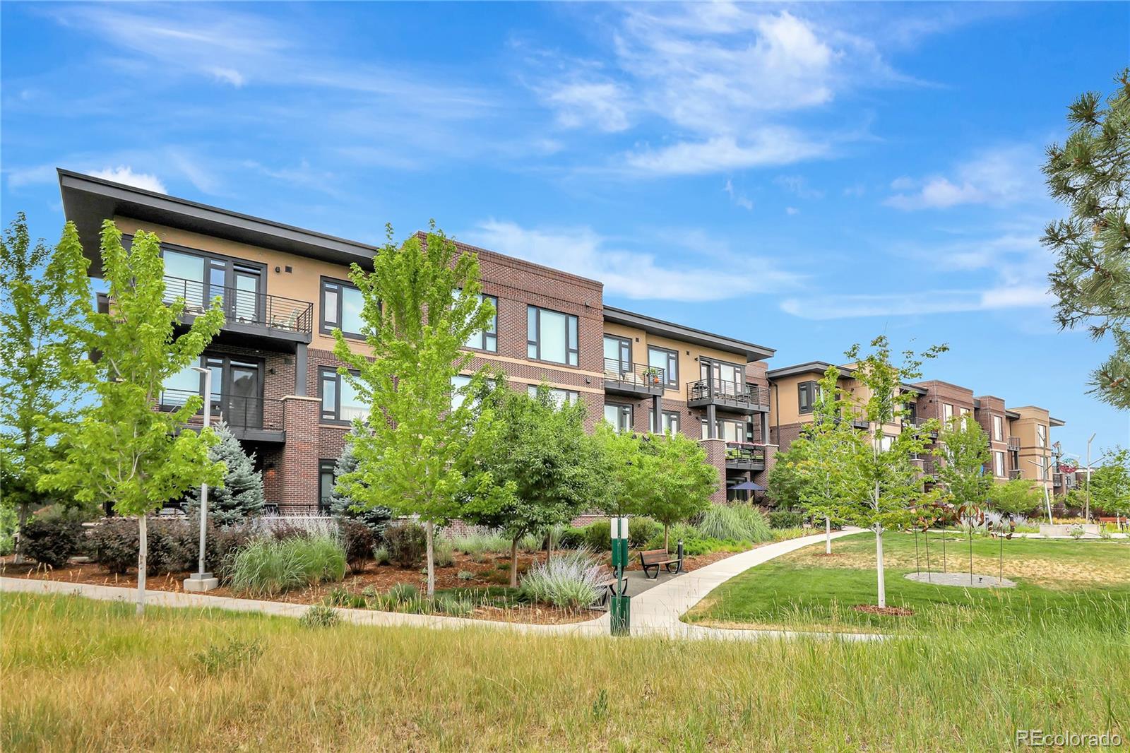 6618 E Lowry Boulevard Unit: 210