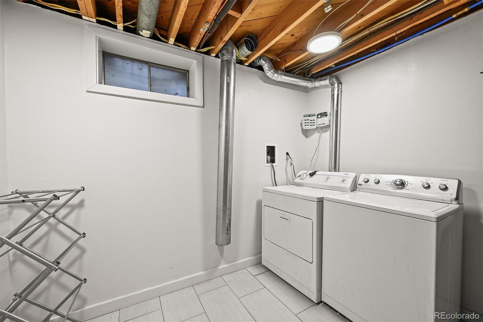 987 S Johnson Street