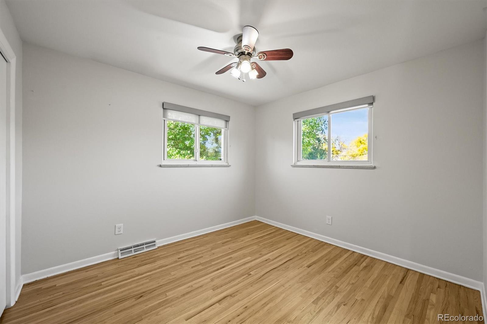 987 S Johnson Street