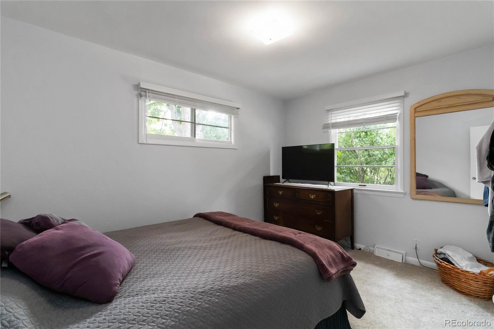 3317 W Belmont Avenue