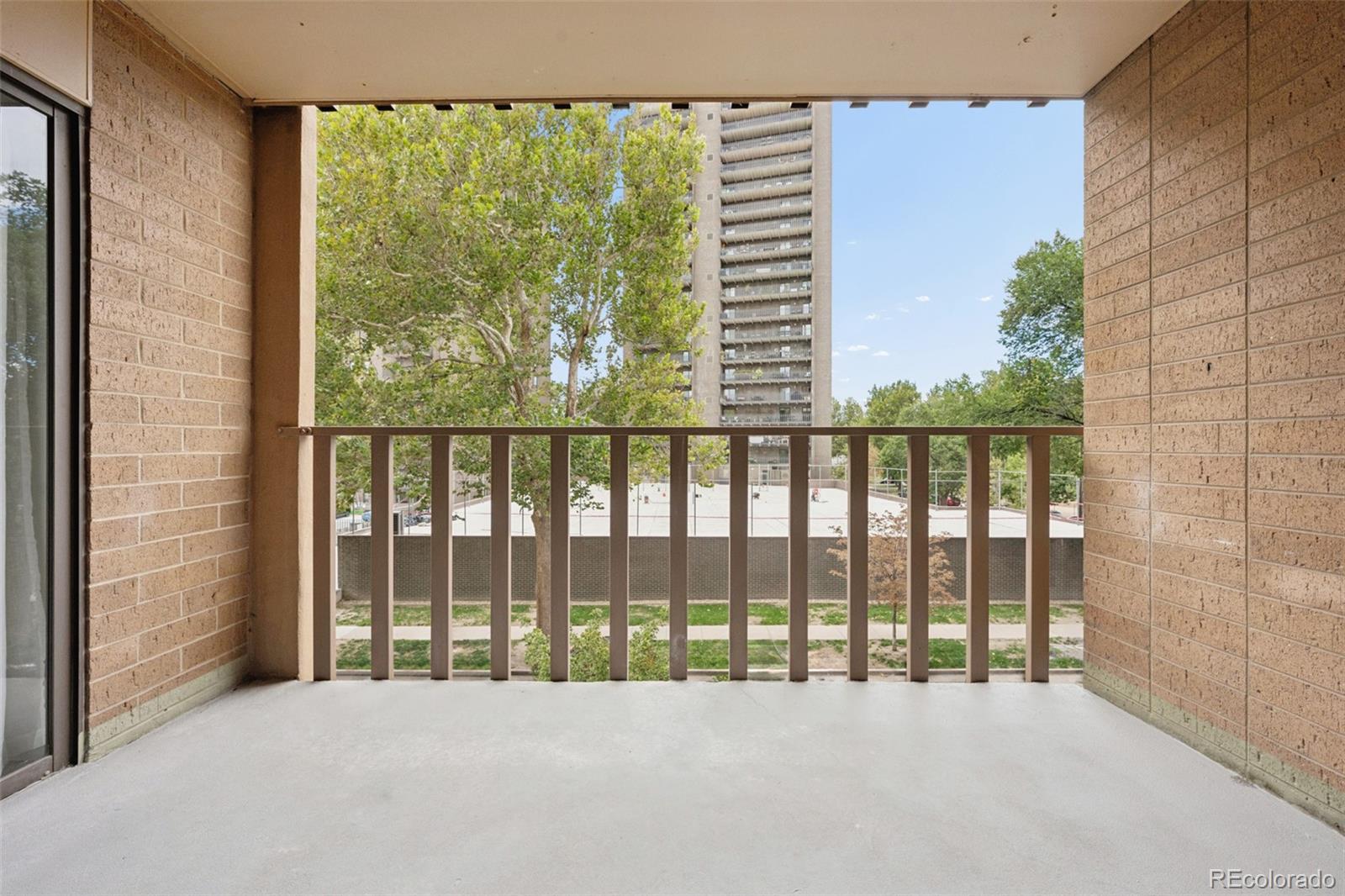 400 S Lafayette Street Unit: 306