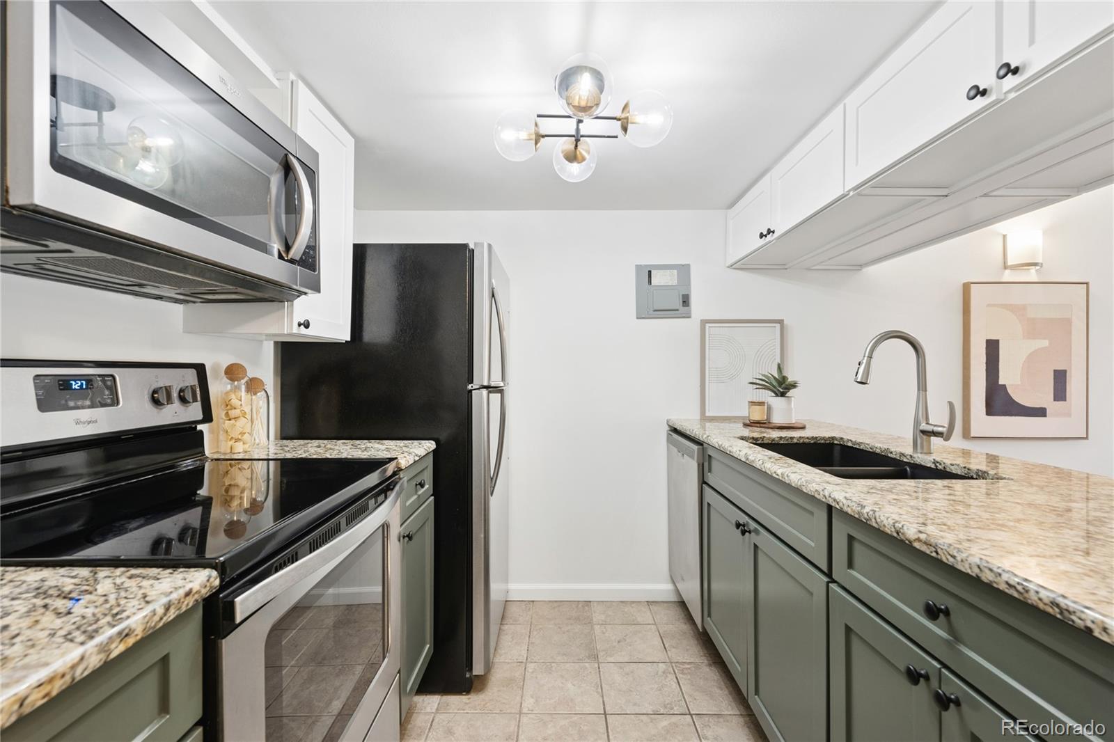 400 S Lafayette Street Unit: 306